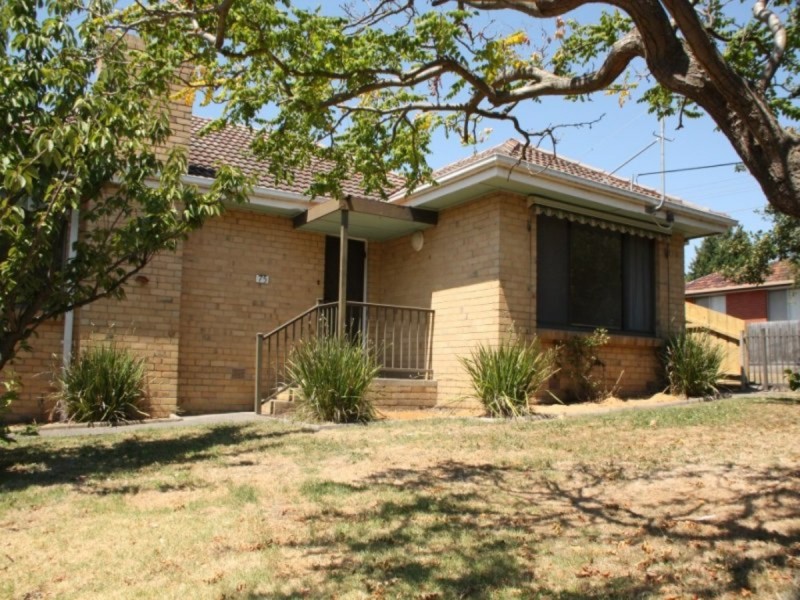 75 Foot Street, Frankston VIC 3199