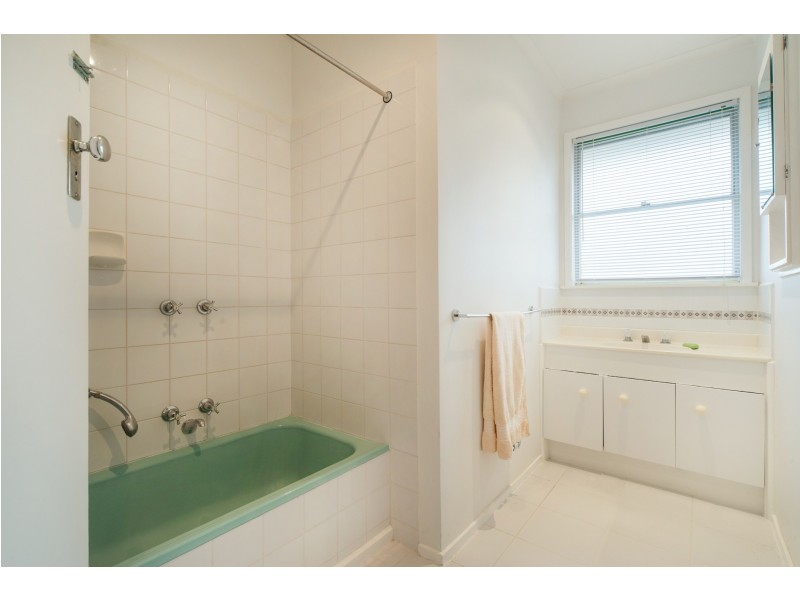 2 Coolgardie Street, Frankston North VIC 3200