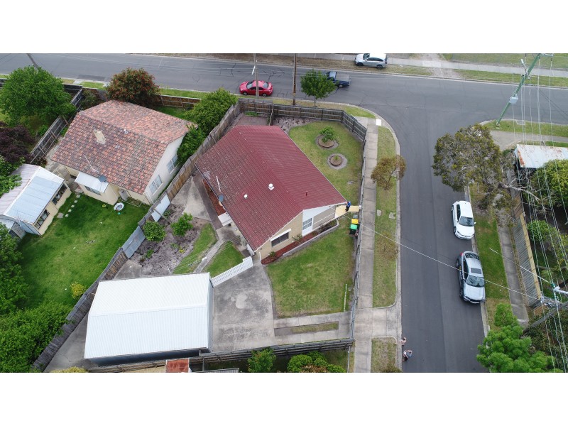 2 Coolgardie Street, Frankston North VIC 3200