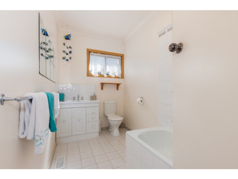 147 Fortescue Avenue, Seaford VIC 3198