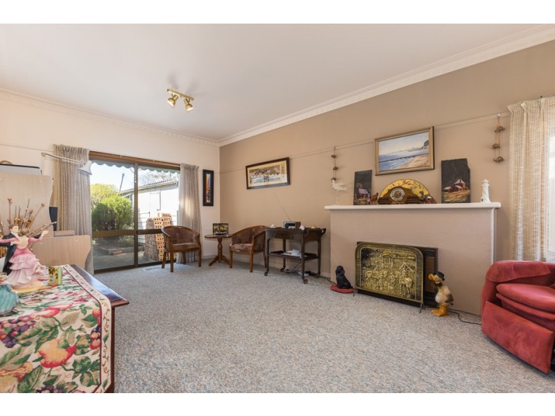 147 Fortescue Avenue, Seaford VIC 3198