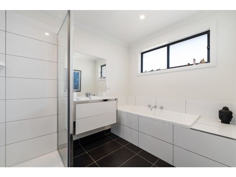 2/6 Frawley Street, Frankston VIC 3199