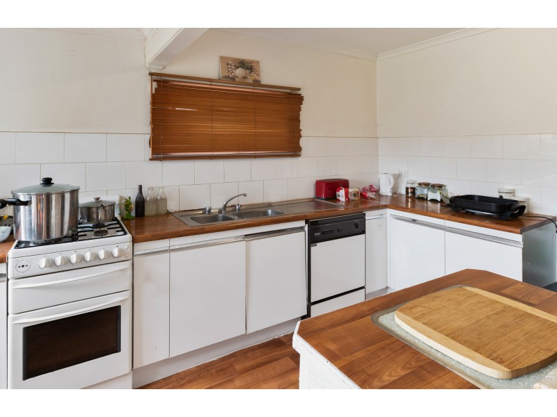 14 Ebdale Street, Frankston VIC 3199