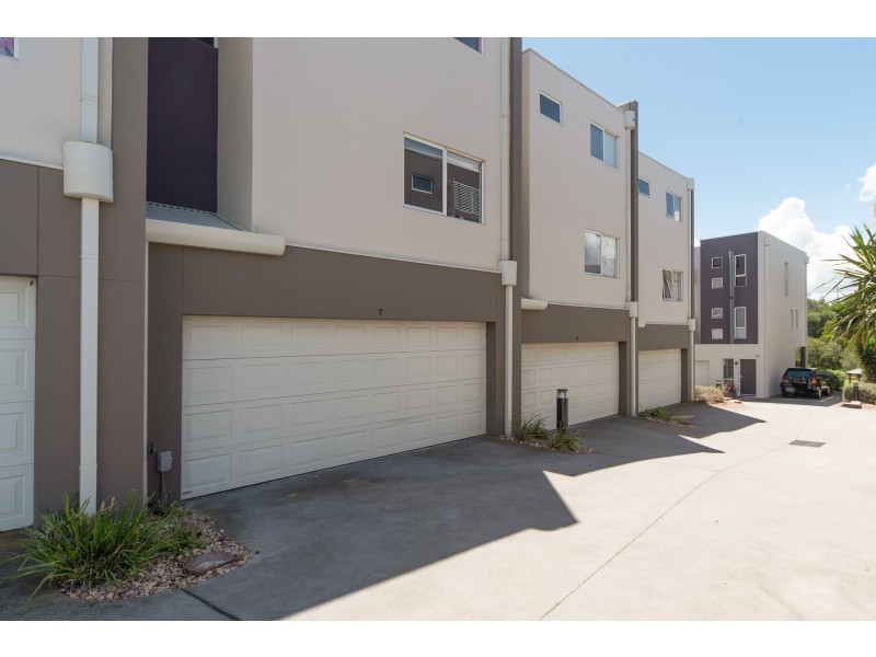 7/107 Nepean Highway, Seaford VIC 3198