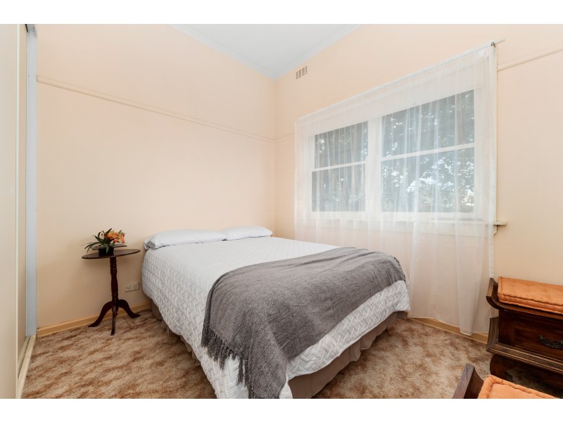 93 Nepean Highway, Seaford VIC 3198