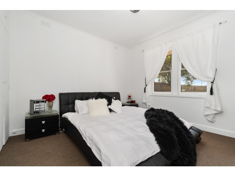 13 Bragge Street, Frankston VIC 3199