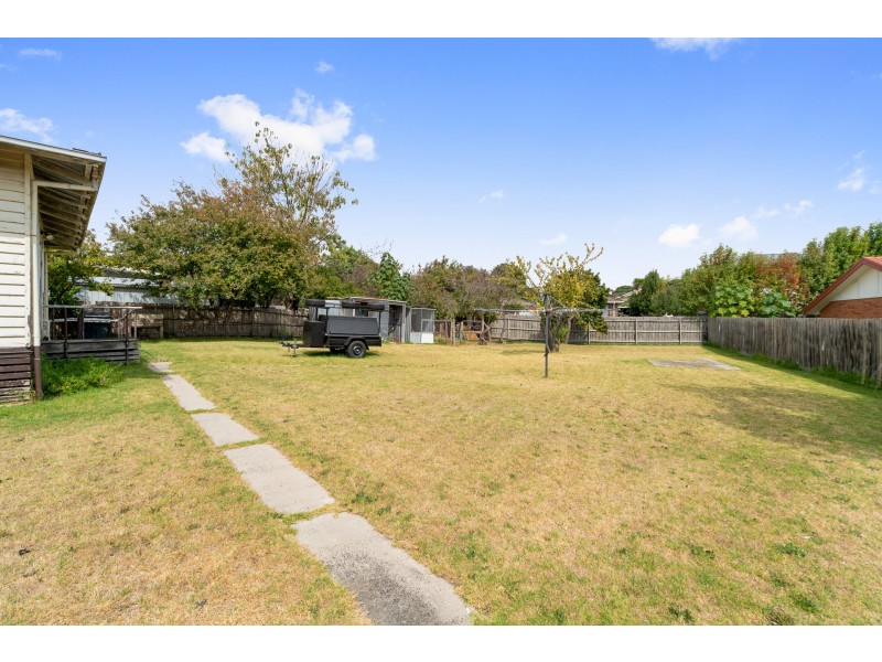 5 Eton Court, Frankston VIC 3199