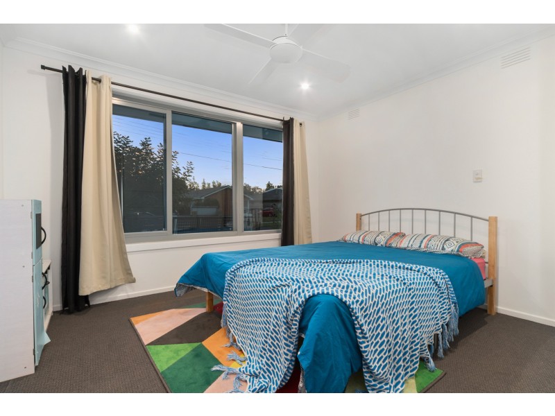 18 Bognor Avenue, Seaford VIC 3198