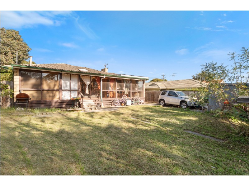 7 Chaucer Avenue, Frankston VIC 3199