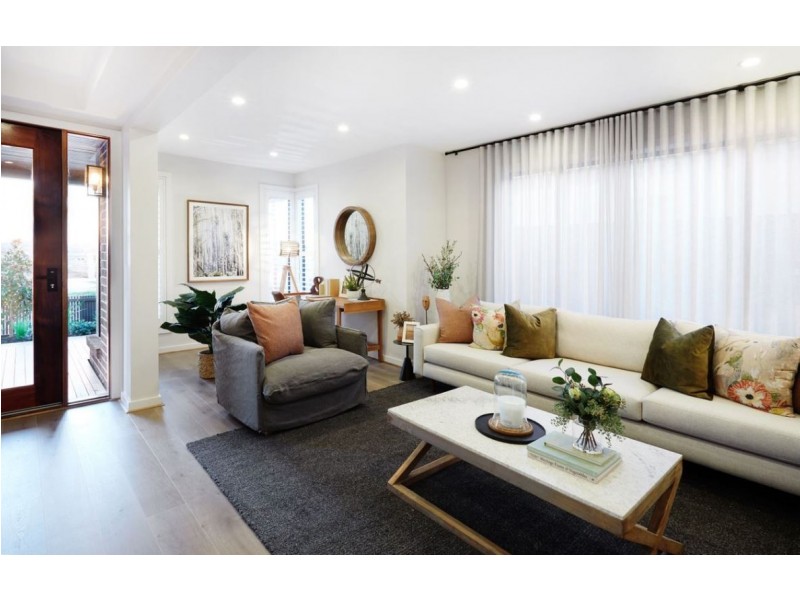 9 Merribrook Boulevard, Clyde VIC 3978