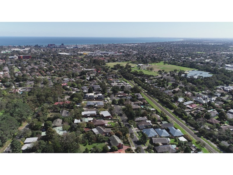 2/31 Kenilworth Avenue, Frankston VIC 3199