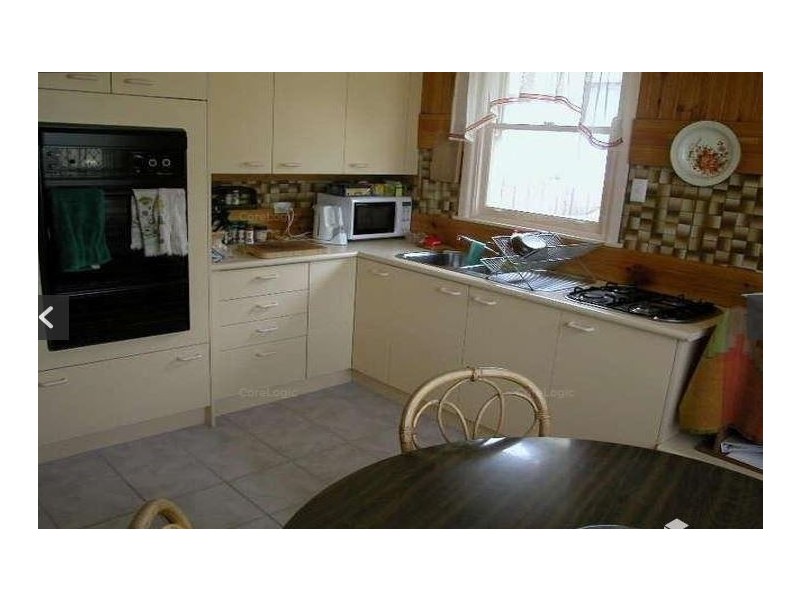 9 Pine Street, Frankston North VIC 3200