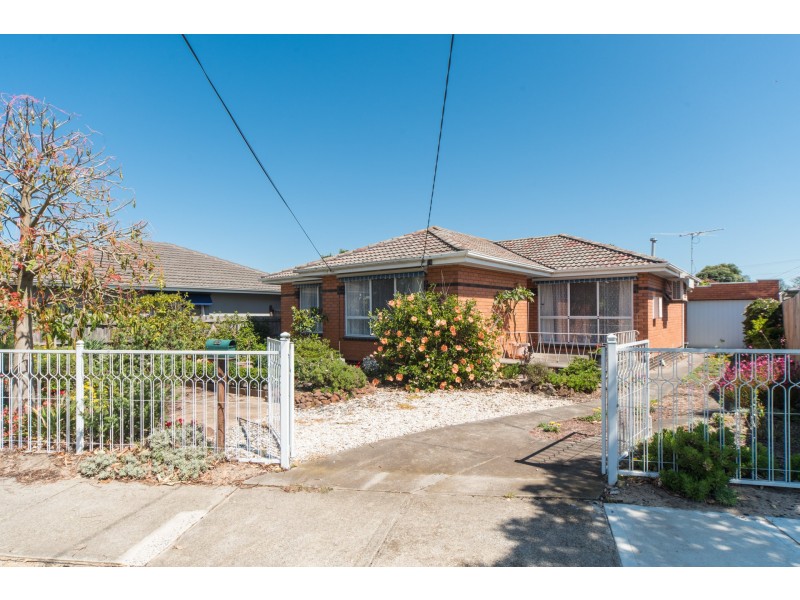 23 Portland Parade, Seaford VIC 3198