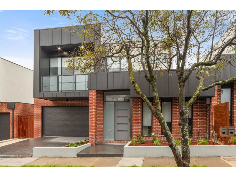 1B Balcombe Street, Frankston VIC 3199