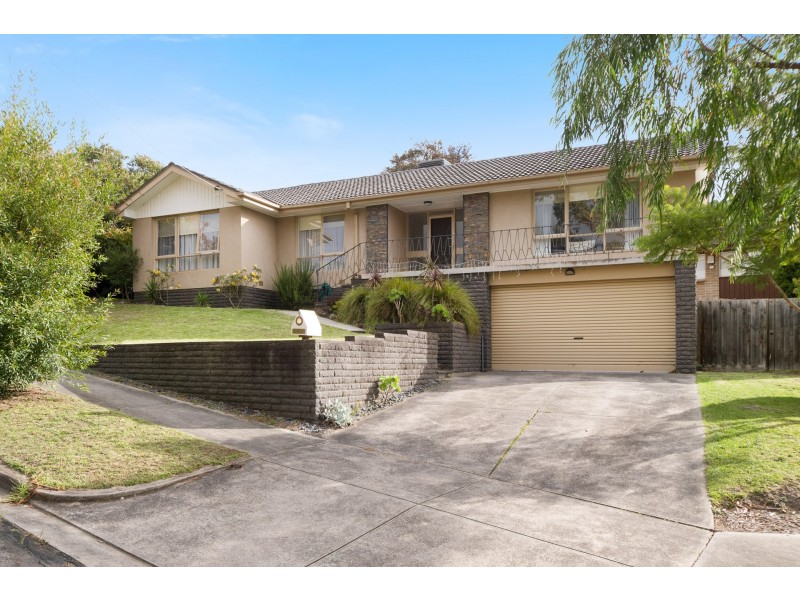 9 Kiandra Court, Frankston VIC 3199