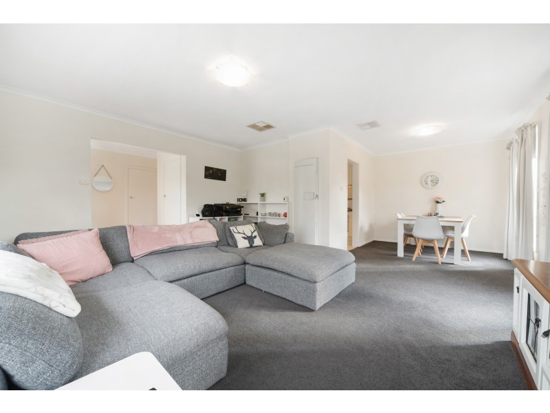 9 Kiandra Court, Frankston VIC 3199