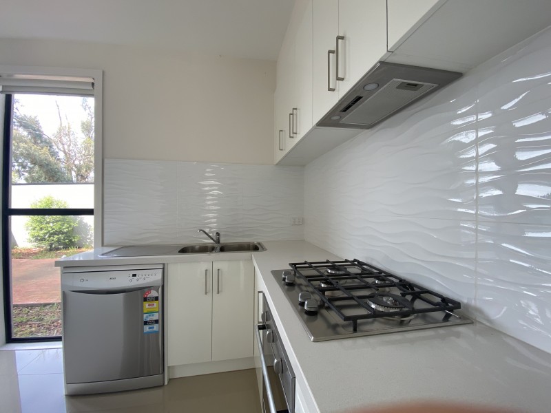 3 Autumn Crescent, Carrum Downs VIC 3201