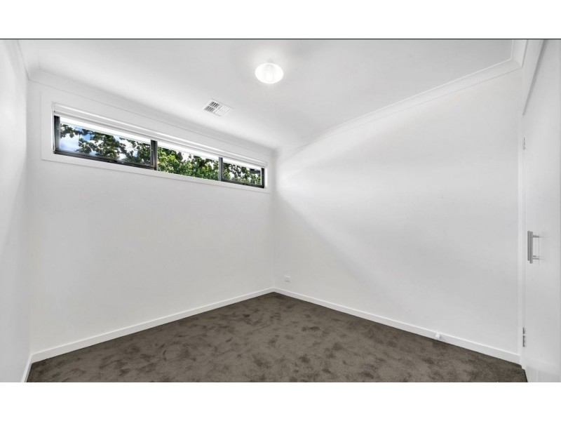 6 Addison Close, Officer VIC 3809