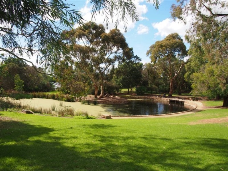 10/1 Foot Street, Frankston VIC 3199