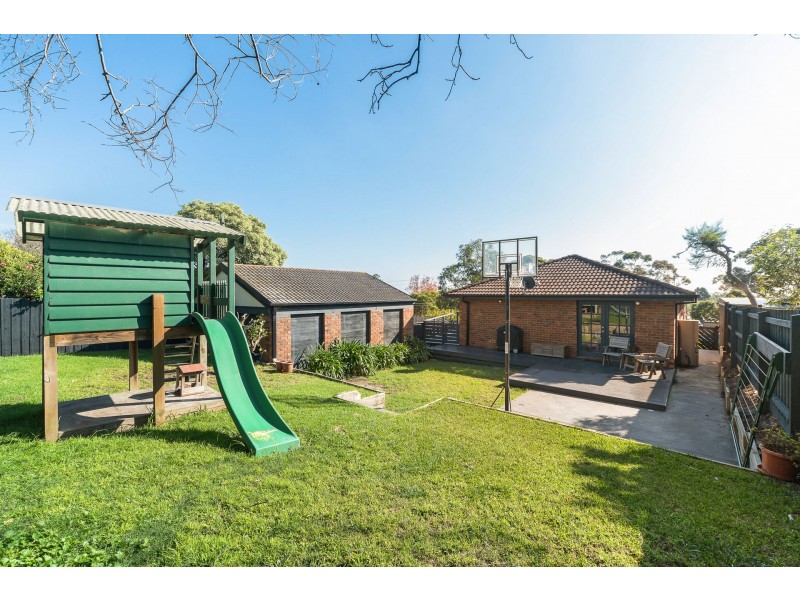 29 Lawson Avenue, Frankston South VIC 3199