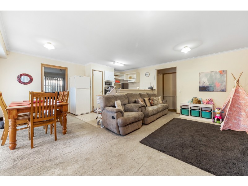 5 Tussock Court, Frankston VIC 3199