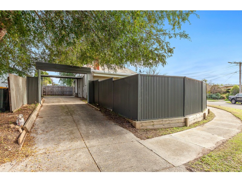 4a Melva Court, Frankston VIC 3199