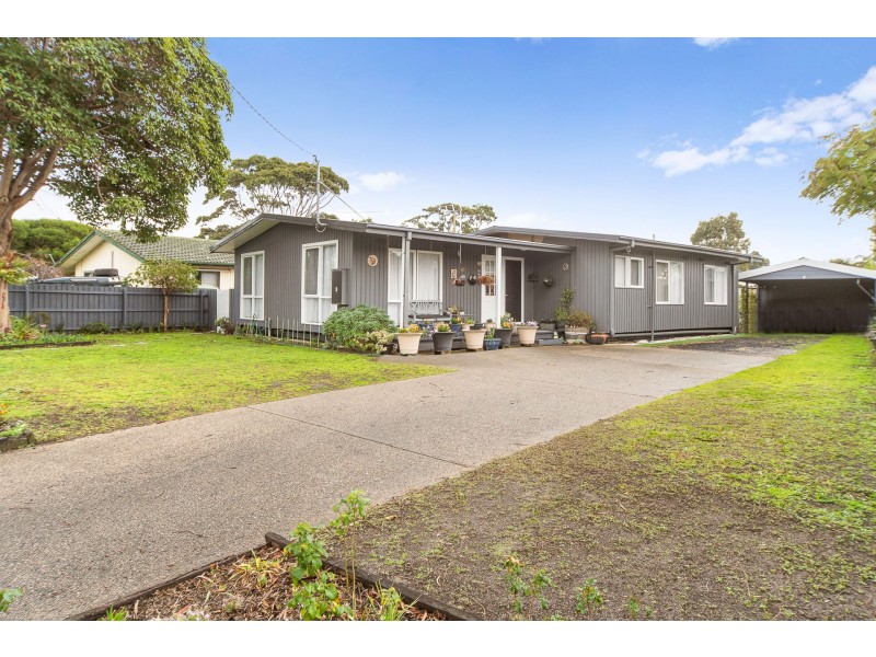 3 East Road, Seaford VIC 3198