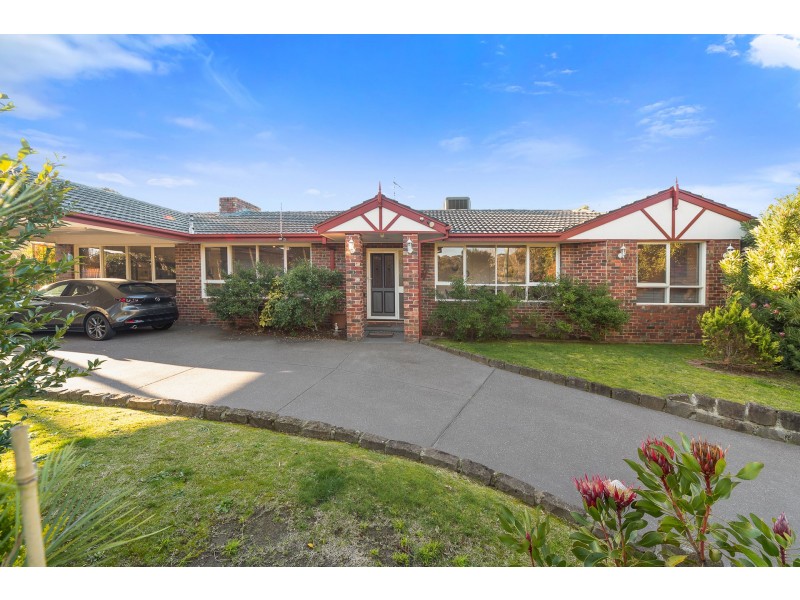 51 Woolston Drive, Frankston South VIC 3199
