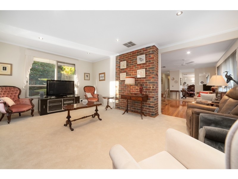 51 Woolston Drive, Frankston South VIC 3199