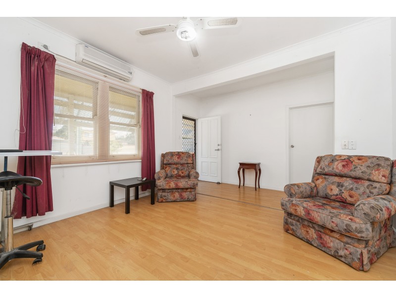 2 Bragge Street, Frankston VIC 3199