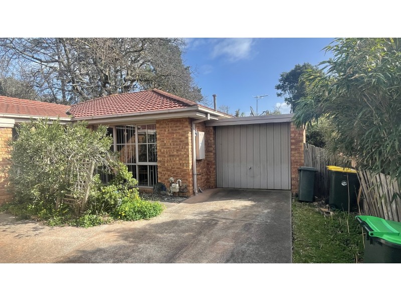 2/2 Elizabeth Street, Frankston VIC 3199