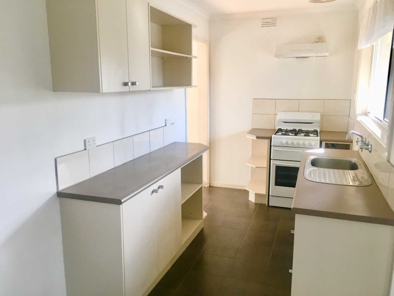 105 Rosemary Crescent, Frankston North VIC 3200