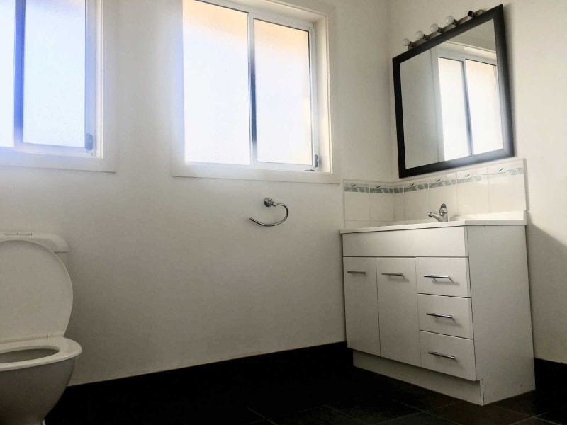 105 Rosemary Crescent, Frankston North VIC 3200