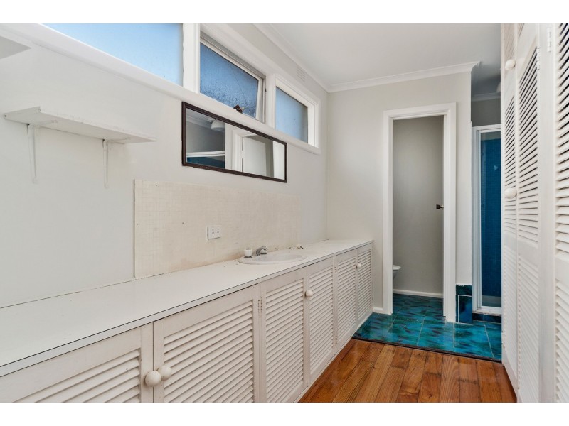 6 Gavan Court, Frankston VIC 3199