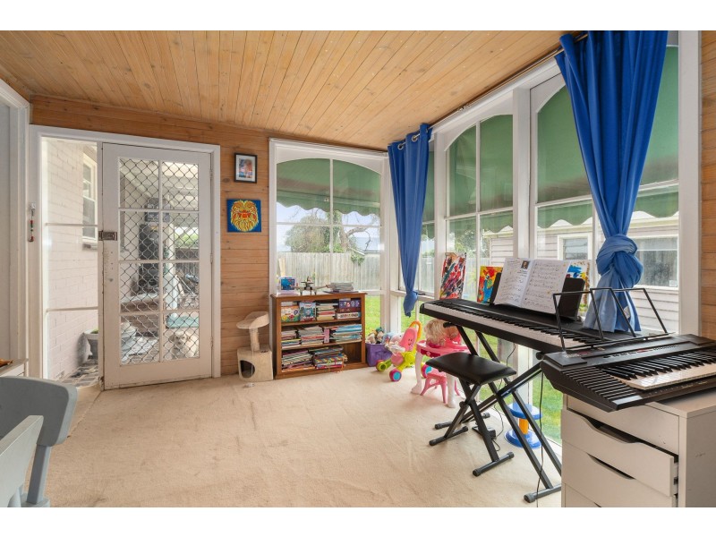 13 Liddesdale Avenue, Frankston South VIC 3199