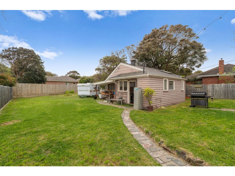 13 Liddesdale Avenue, Frankston South VIC 3199