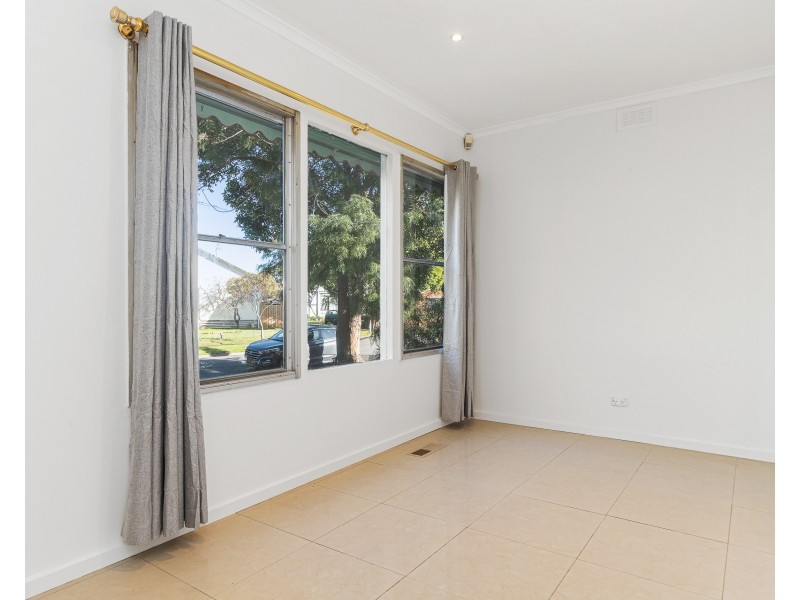 10 Jarrah Court, Frankston North VIC 3200