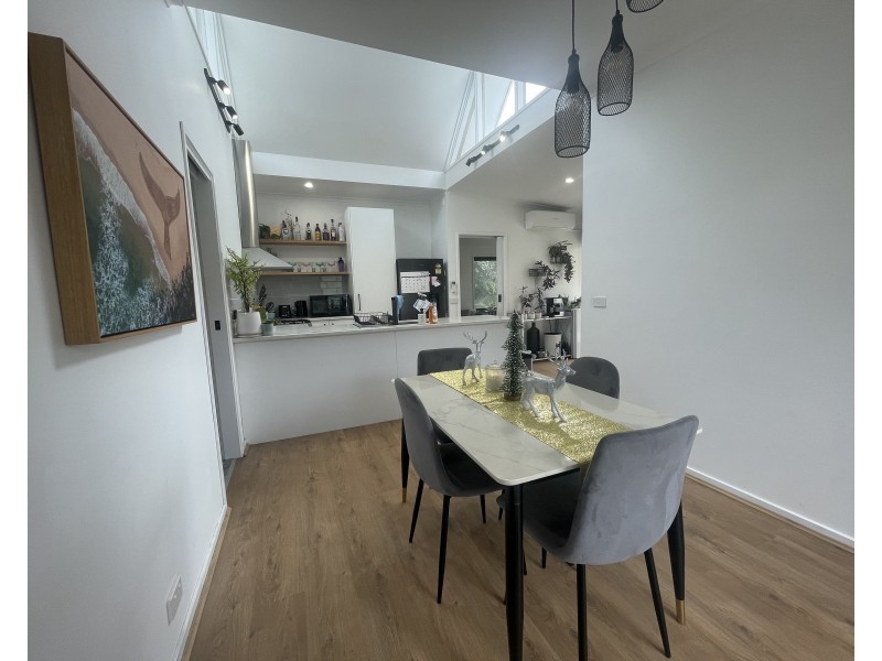 15 Lacenet Avenue, Frankston North VIC 3200