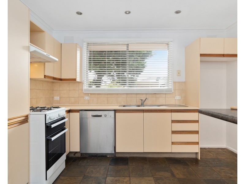 125 Karingal Drive, Frankston VIC 3199