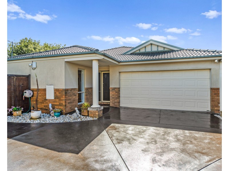 2/5 Myola Street, Carrum VIC 3197