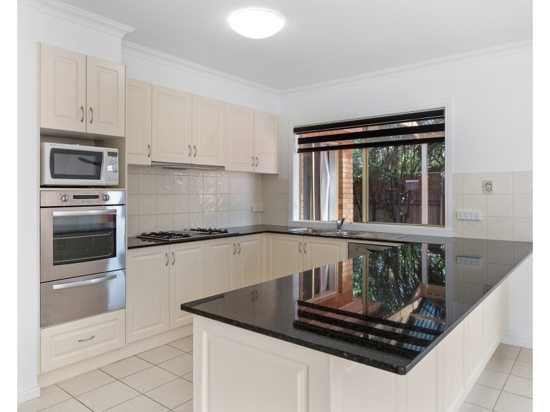2/5 Myola Street, Carrum VIC 3197