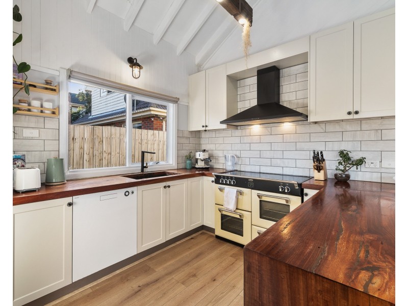 6 Inglis Avenue, Frankston VIC 3199