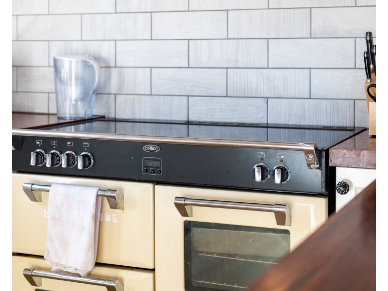 6 Inglis Avenue, Frankston VIC 3199