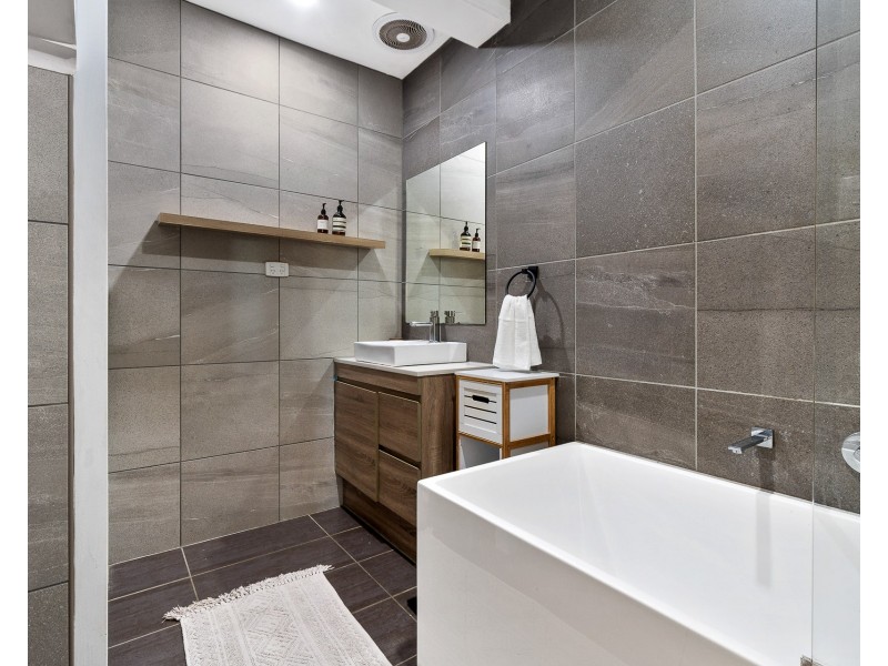 6 Inglis Avenue, Frankston VIC 3199