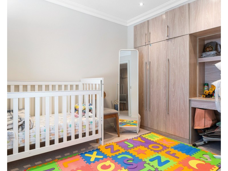 1/9 Beach Grove, Seaford VIC 3198