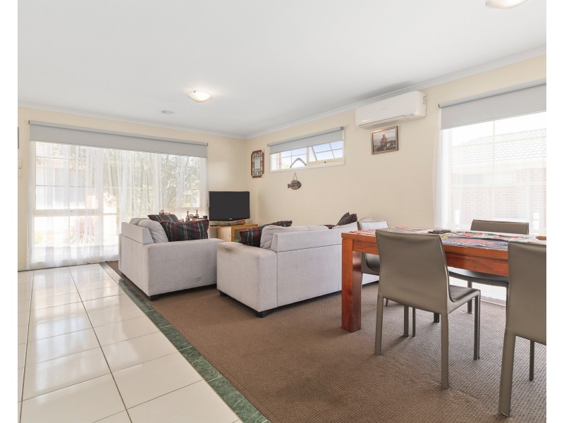 21/49 Oberon Drive, Carrum Downs VIC 3201