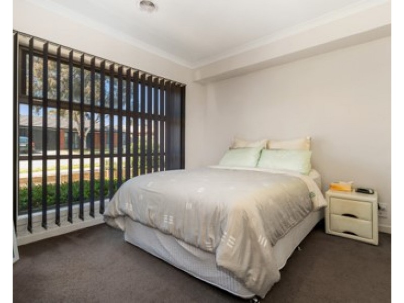 99 Oberon Drive, Carrum Downs VIC 3201