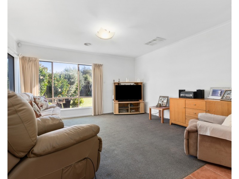 3 Cashmere Crescent, Berwick VIC 3806