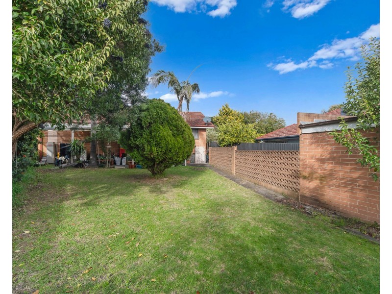 2 Mincha Street, Frankston VIC 3199