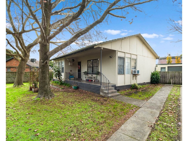 7 Hickory Crescent, Frankston North VIC 3200